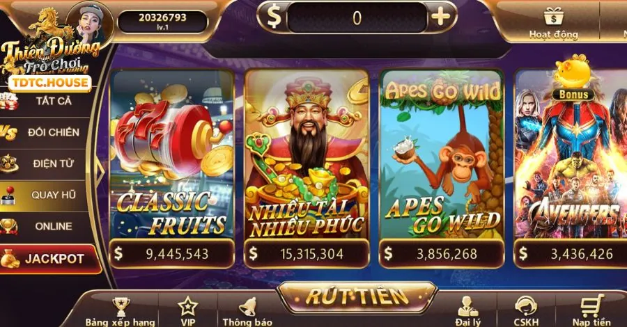 Giao diện ứng dụng Hi8 trên điện thoại iOS
